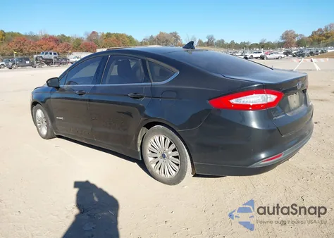 2015 Ford Fusion Hybrid Se из США, поврежденный, VIN 3FA6P0LU7FR163652